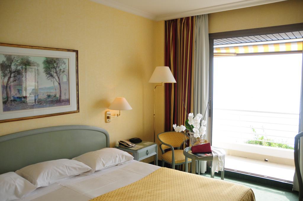 Vista Palace Hotel&Beach Resort - Monte Carlo View Roquebrune-Cap-Martin Oda fotoğraf
